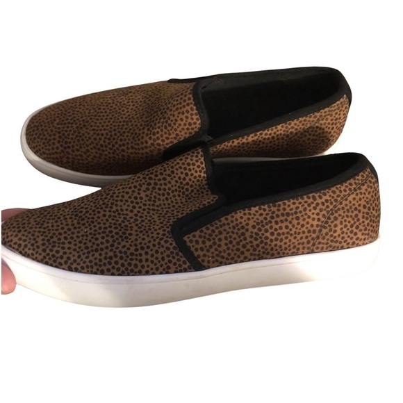Cheetah print slipon sneakers women size 8 new - Picture 3 of 8